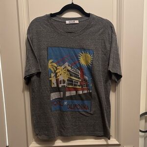 Men's Gray 'Hotel de California' Graphic T-Shirt